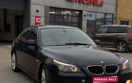 BMW 5 серия, 2008 год, 1 050 000 рублей, 2 фотография