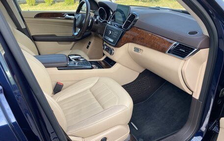 Mercedes-Benz GLS, 2018 год, 4 650 000 рублей, 26 фотография