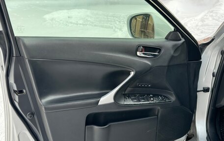 Lexus IS II рестайлинг 2, 2007 год, 1 500 000 рублей, 14 фотография