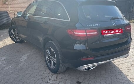 Mercedes-Benz GLC, 2017 год, 3 000 000 рублей, 6 фотография