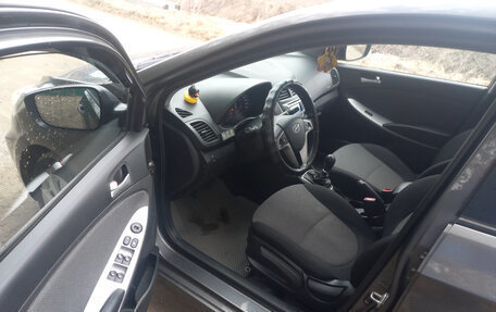 Hyundai Solaris II рестайлинг, 2014 год, 850 000 рублей, 6 фотография