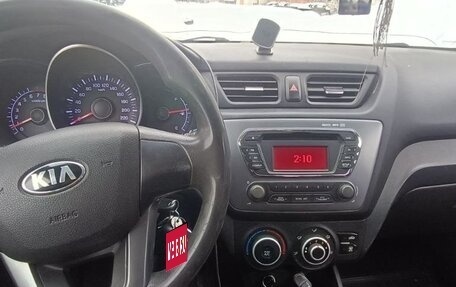 KIA Rio III рестайлинг, 2013 год, 950 000 рублей, 8 фотография
