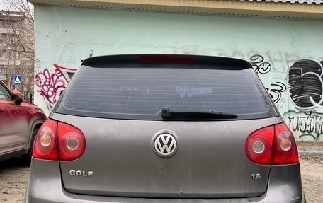 Volkswagen Golf V, 2004 год, 400 000 рублей, 4 фотография