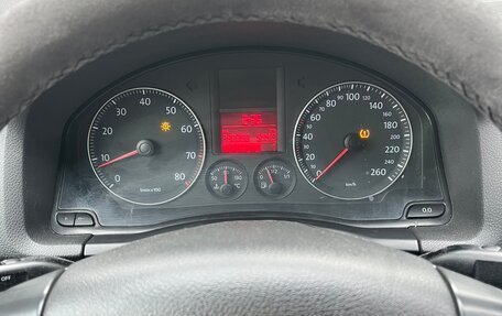 Volkswagen Golf V, 2004 год, 400 000 рублей, 9 фотография