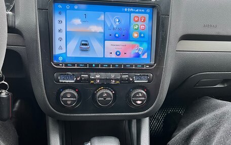 Volkswagen Golf V, 2004 год, 400 000 рублей, 8 фотография