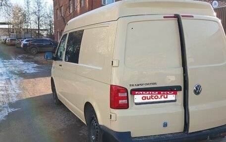 Volkswagen Transporter T6 рестайлинг, 2016 год, 1 450 000 рублей, 3 фотография