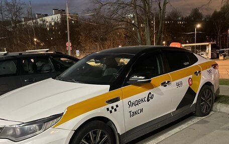 KIA Optima IV, 2019 год, 1 000 000 рублей, 5 фотография