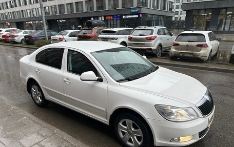 Skoda Octavia, 2011 год, 985 000 рублей, 2 фотография