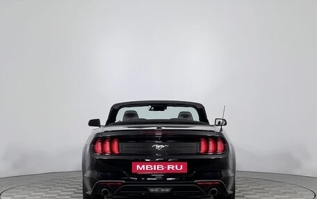 Ford Mustang VI рестайлинг, 2021 год, 3 100 000 рублей, 12 фотография