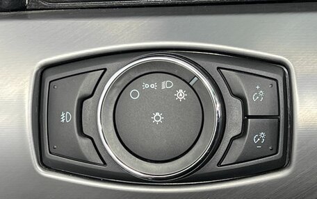 Ford Mustang VI рестайлинг, 2021 год, 3 100 000 рублей, 27 фотография