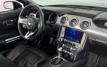 Ford Mustang VI рестайлинг, 2021 год, 3 100 000 рублей, 20 фотография