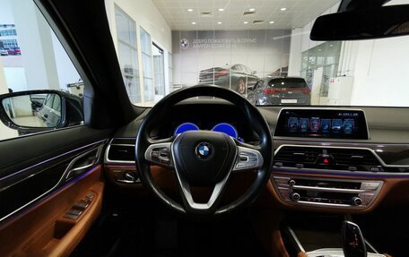 BMW 7 серия, 2017 год, 3 445 000 рублей, 15 фотография