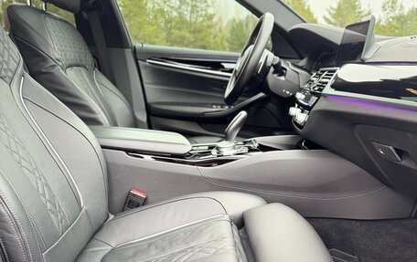 BMW 5 серия, 2019 год, 4 550 000 рублей, 21 фотография