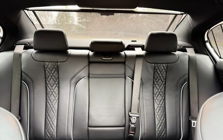 BMW 5 серия, 2019 год, 4 550 000 рублей, 27 фотография