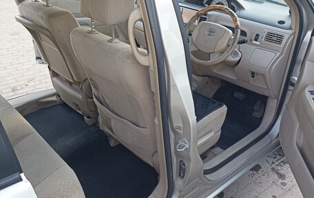 Toyota Raum II, 2003 год, 515 000 рублей, 10 фотография