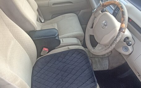 Toyota Raum II, 2003 год, 515 000 рублей, 4 фотография