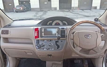 Toyota Raum II, 2003 год, 515 000 рублей, 9 фотография