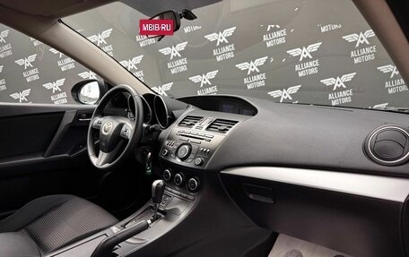 Mazda 3, 2011 год, 955 000 рублей, 24 фотография