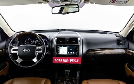 KIA Mohave I, 2017 год, 2 990 000 рублей, 10 фотография