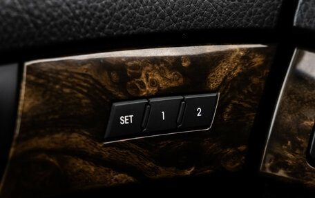 KIA Mohave I, 2017 год, 2 990 000 рублей, 21 фотография