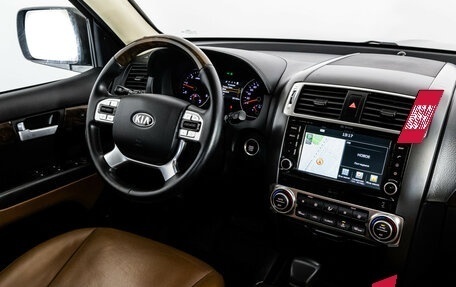 KIA Mohave I, 2017 год, 2 990 000 рублей, 15 фотография