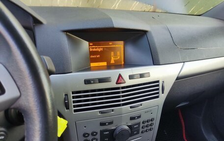 Opel Astra J, 2012 год, 260 000 рублей, 11 фотография