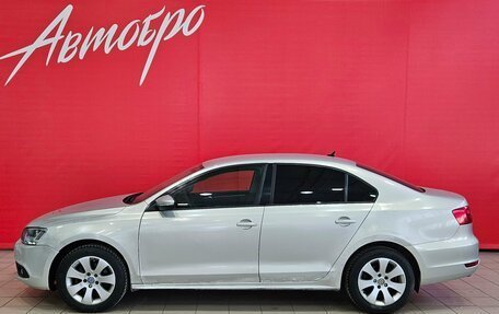 Volkswagen Jetta VI, 2011 год, 450 000 рублей, 2 фотография