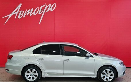 Volkswagen Jetta VI, 2011 год, 450 000 рублей, 6 фотография