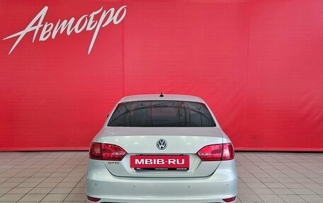 Volkswagen Jetta VI, 2011 год, 450 000 рублей, 4 фотография