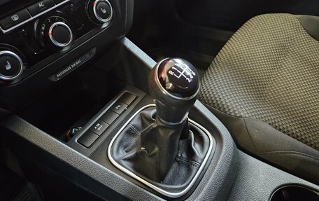 Volkswagen Jetta VI, 2011 год, 450 000 рублей, 14 фотография