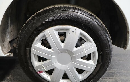 Renault Logan II, 2019 год, 739 000 рублей, 15 фотография