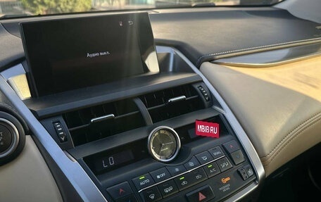 Lexus NX I, 2016 год, 2 675 000 рублей, 9 фотография