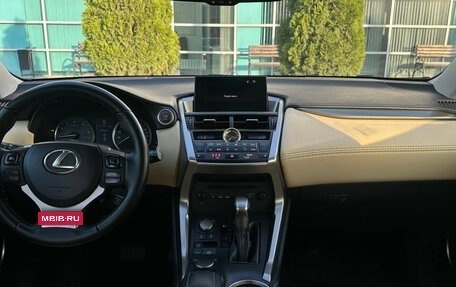 Lexus NX I, 2016 год, 2 675 000 рублей, 7 фотография