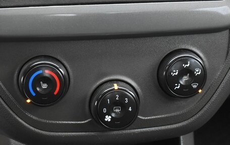 Chevrolet Cobalt II, 2013 год, 499 888 рублей, 14 фотография