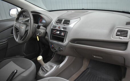 Chevrolet Cobalt II, 2013 год, 499 888 рублей, 21 фотография