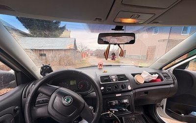 Skoda Fabia II, 2010 год, 400 000 рублей, 1 фотография