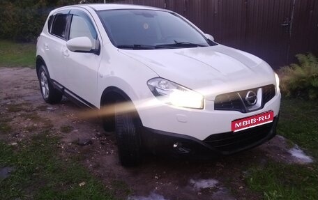 Nissan Qashqai, 2010 год, 700 000 рублей, 1 фотография