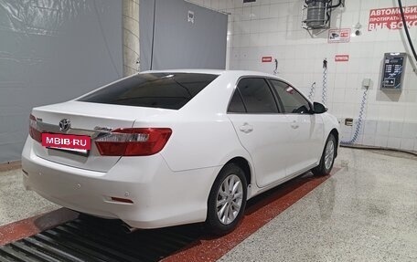 Toyota Camry, 2013 год, 1 330 000 рублей, 3 фотография