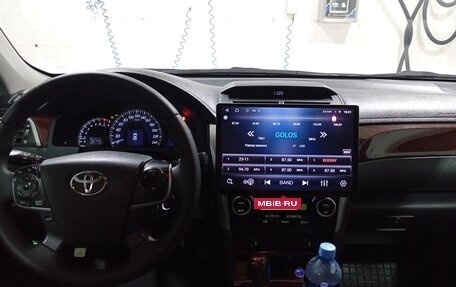 Toyota Camry, 2013 год, 1 330 000 рублей, 6 фотография