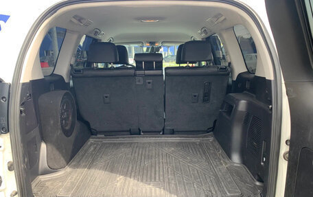 Toyota Land Cruiser Prado 150 рестайлинг 2, 2018 год, 4 950 000 рублей, 15 фотография