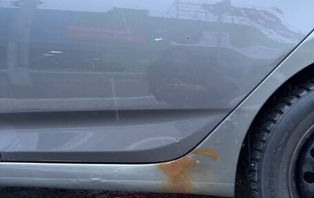 Hyundai Solaris II рестайлинг, 2011 год, 800 000 рублей, 9 фотография