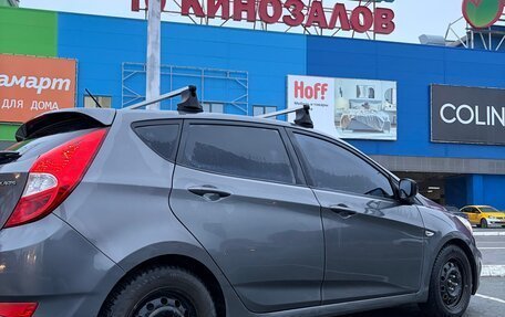 Hyundai Solaris II рестайлинг, 2011 год, 800 000 рублей, 6 фотография