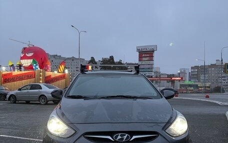 Hyundai Solaris II рестайлинг, 2011 год, 800 000 рублей, 5 фотография