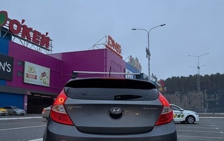 Hyundai Solaris II рестайлинг, 2011 год, 800 000 рублей, 8 фотография