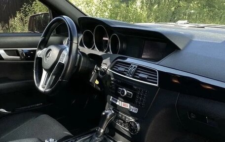 Mercedes-Benz C-Класс, 2013 год, 1 650 000 рублей, 2 фотография