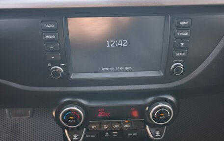 KIA Rio IV, 2018 год, 1 279 000 рублей, 9 фотография