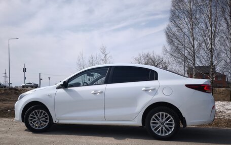 KIA Rio IV, 2018 год, 1 279 000 рублей, 3 фотография