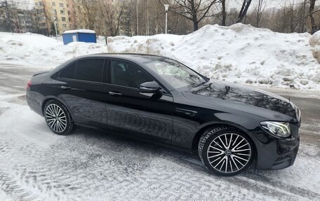 Mercedes-Benz E-Класс, 2016 год, 2 150 000 рублей, 5 фотография