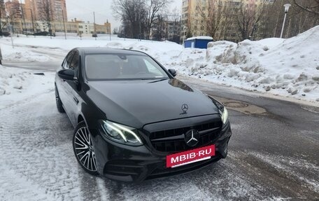 Mercedes-Benz E-Класс, 2016 год, 2 150 000 рублей, 10 фотография