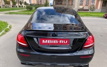 Mercedes-Benz E-Класс, 2016 год, 2 150 000 рублей, 13 фотография